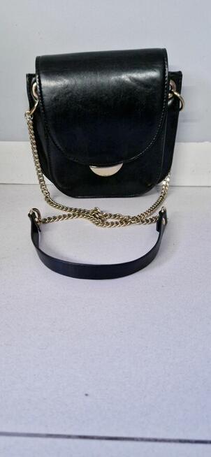 Torebeczka na złotym łańcuszku ZARA