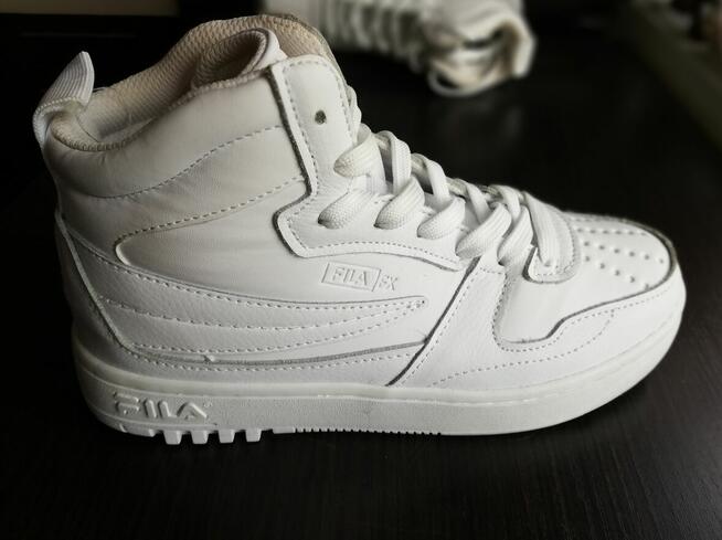 Nowe Buty Sneakersy FILA 39