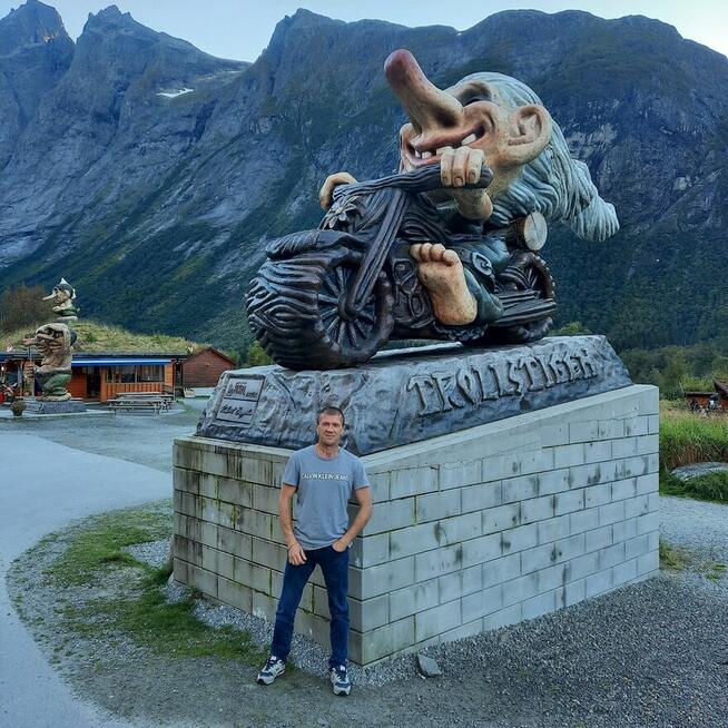 Paznam przyjaciółkę