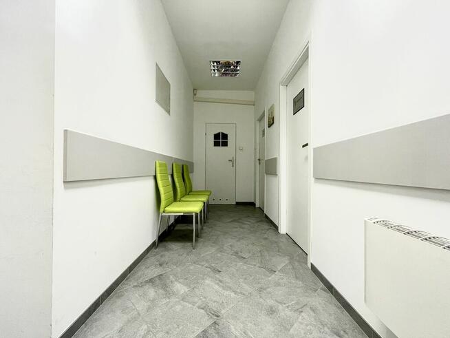 Wykończone Biuro na sprzedaż w samym centrum