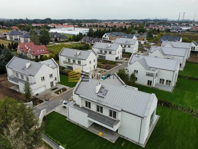 Luksusowy dom wolnostojący - salon 6m!