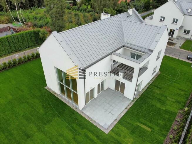 Luksusowy dom wolnostojący - salon 6m!