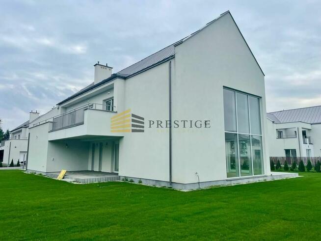 Luksusowy dom wolnostojący - salon 6m!