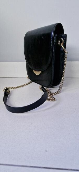 Torebeczka na złotym łańcuszku ZARA