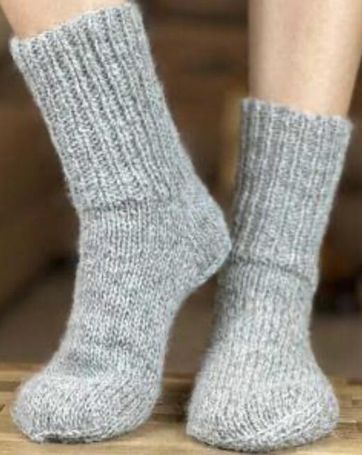 Wełniane skarpety z owczej skóry