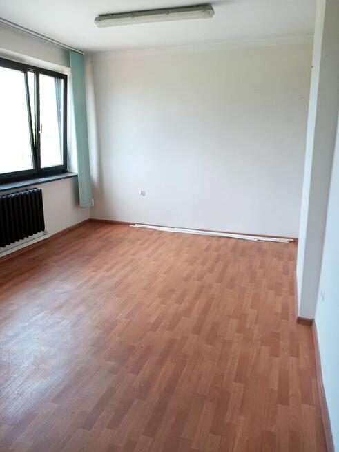PKS S.A. w Kłodzku wynajmie pomieszczenie biurowe 19,25 m2