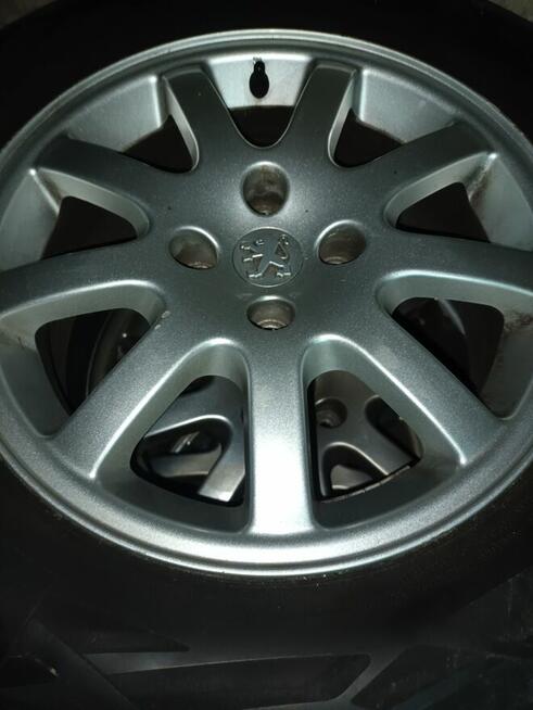 Opony letnie z felgami alu