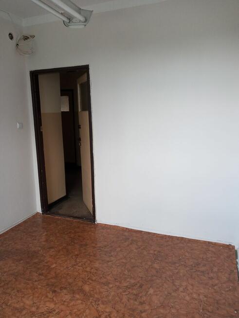 PKS S.A. w Kłodzku wynajmie pomieszczenie biurowe 8,64 m2