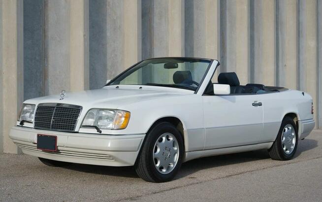 1994 Mercedes-Benz E320 Cabriolet