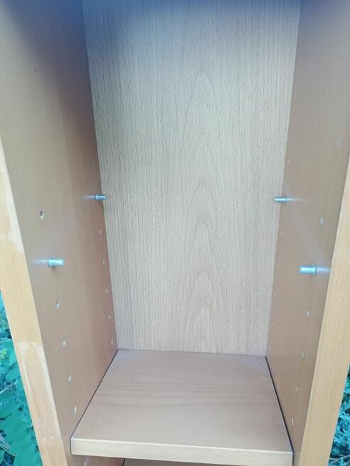 Słupek regał regały z regulowanymi półkami do szkół biur