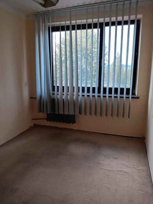 PKS S.A. w Kłodzku wynajmie pomieszczenie biurowe 10,53 m2