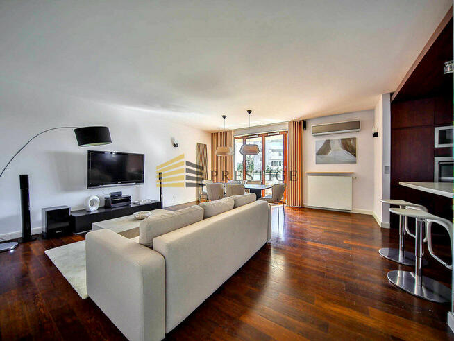 Wynajmę Apartament na Powiślu 131 m2 - 4 pokoje