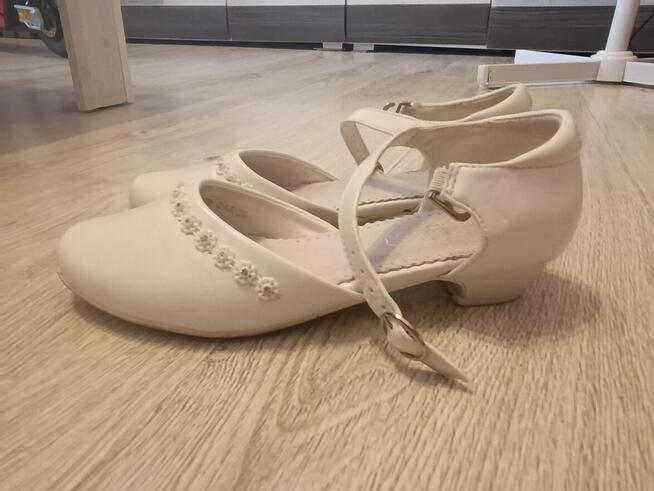 Do sprzedania sukienka komunijna