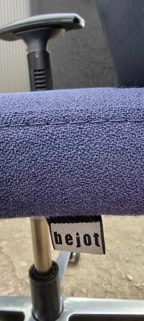 Fotel obrotowy Bejot krzesło fotele do biur szkół recepcji