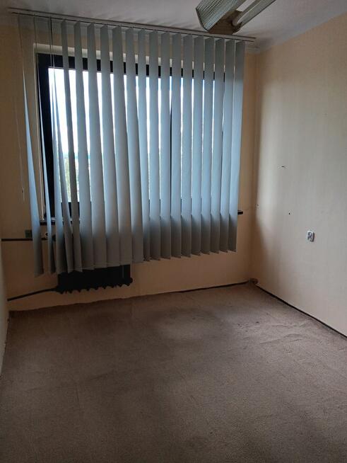 PKS S.A. w Kłodzku wynajmie pomieszczenie biurowe 10,53 m2