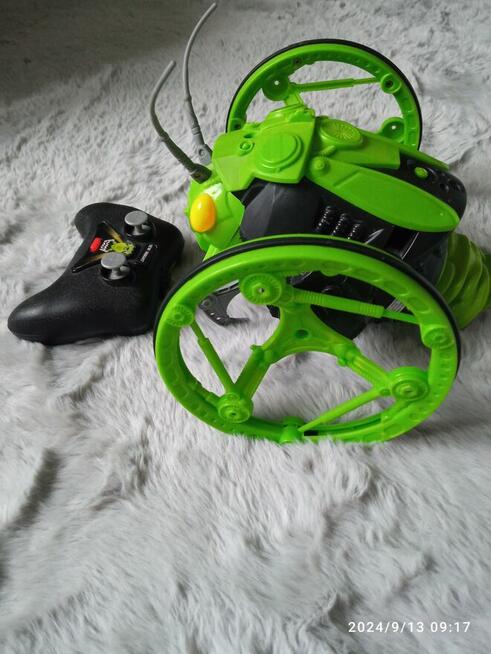 Zabawka Skacząca Konik Polny zdalnie sterowana*RCR