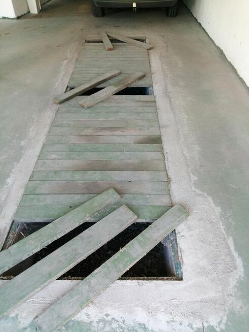 Dom wolnostojący ,garaże, hala usługowa