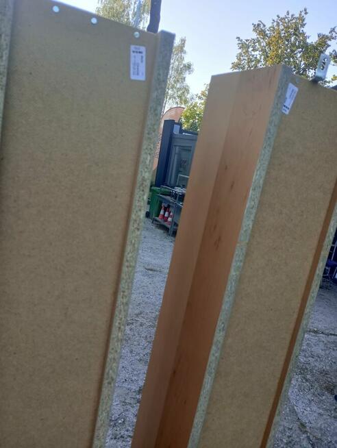 Słupek regał regały z regulowanymi półkami do szkół biur