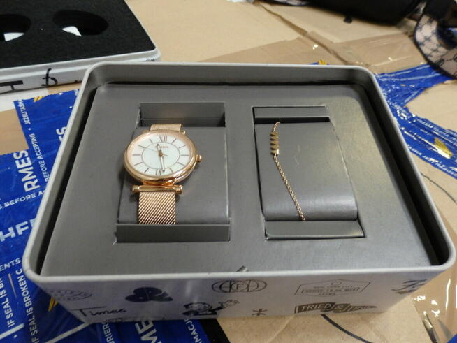 Syndyk sprzeda - zegarki oraz akcesoria