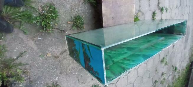 Sprzedam duże panoramiczne akwarium.