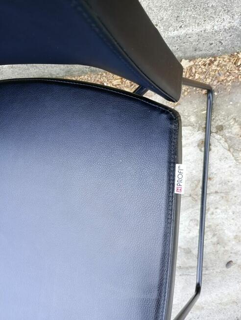 Fotel fotele konferencyjny Profim Arca czarny