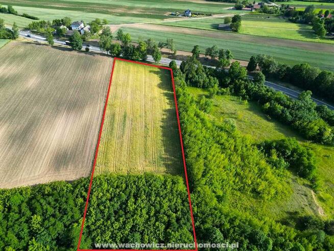 Działka przy trasie E7