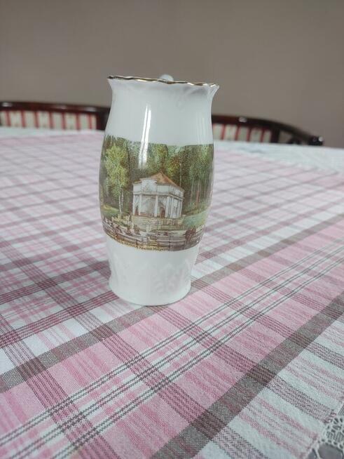 Kubek porcelanowy do picia wód leczniczych z Krynicy Giesche