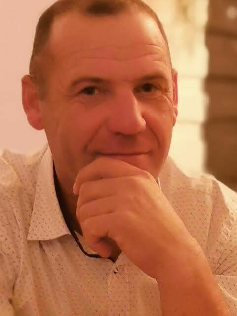 Zwyczajny pozna miłą panią