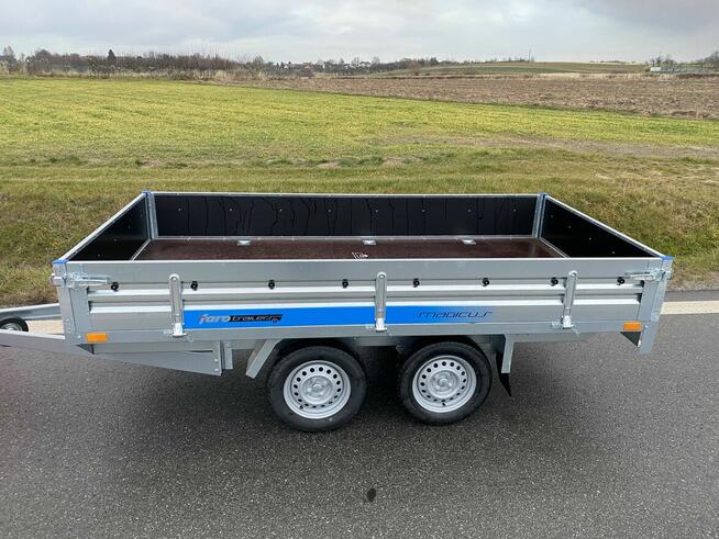 Wynajem Wypożyczalnia przyczepek lawet przyczepka 300x150