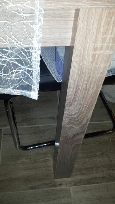 Żywiec-Do sprzedania stół dąb truflowy-wym. 120x80xwys.76cm.