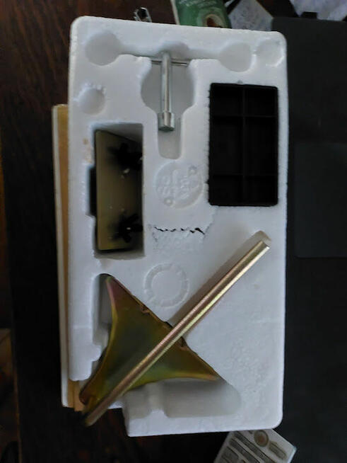 Strug elektryczny (hebel)