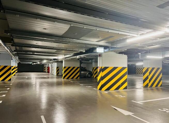 Garaż do wynajęcia Katowice ul. Zabrska 15 Trzy Wieże