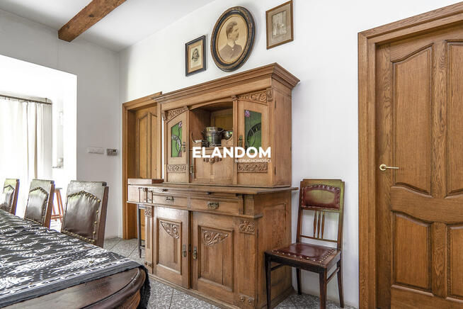 Urokliwy dom z dużym ogrodem Pruszków