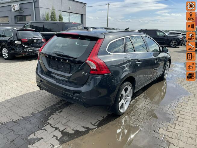 Volvo V60 Summum D3 Navi Skóra Grzane fotele