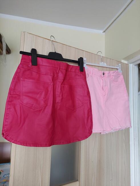 Spódniczki ze skóry 40