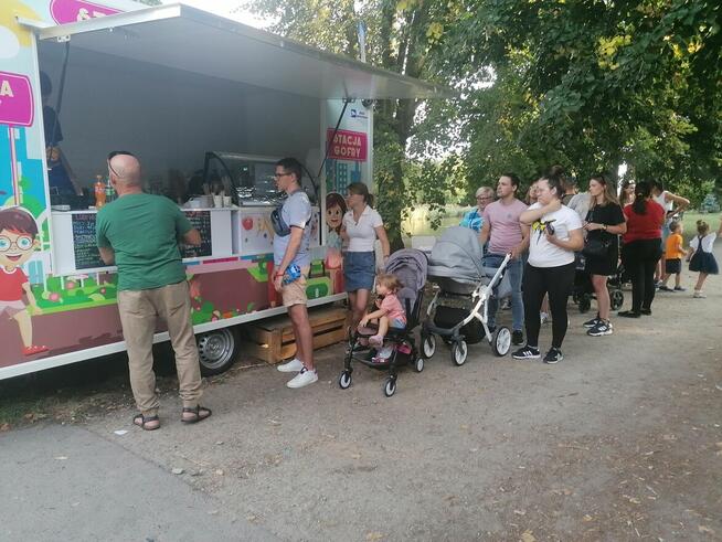 Do sprzedaży Nowa wyposażona przyczepa gastronomiczna