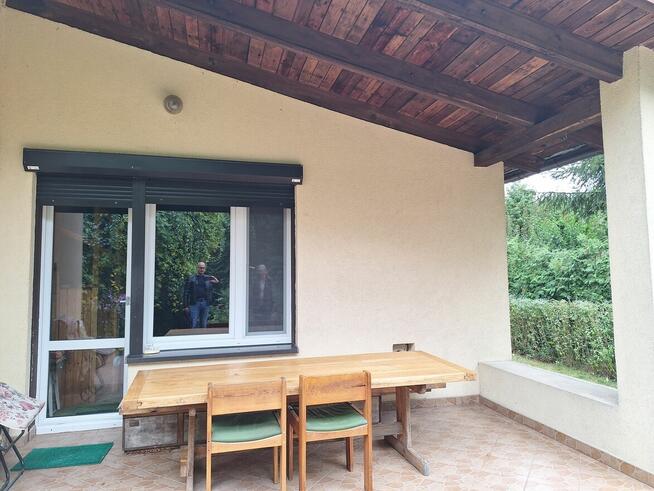 Atrakcyjny dom pod lasem w Sławicy