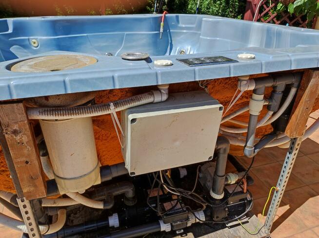 Wellis-HotSpring-Sandance Spas serwis i naprawa.