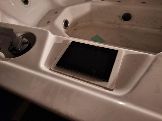 Wellis-HotSpring-Sandance Spas serwis i naprawa.