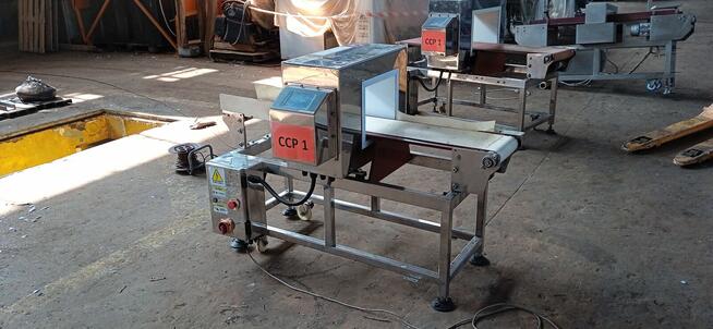 Detektor wykrywacz metali Cofpack WM 300/250