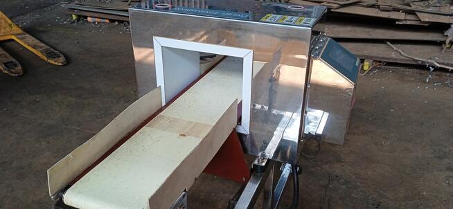 Detektor wykrywacz metali Cofpack WM 300/250