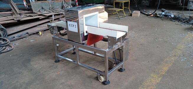 Detektor wykrywacz metali Cofpack WM 300/250