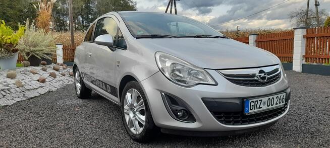 Opel Corsa D 1,4 benzyna 2012