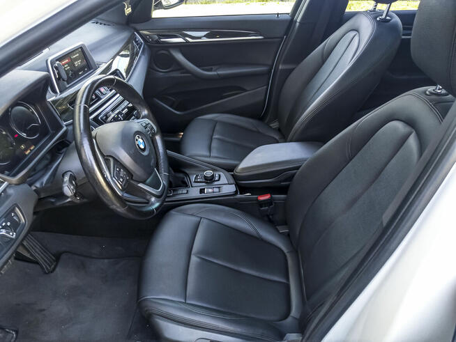 2018 BMW X1 sDrive 28i Biały Żar Mocy na Czterech Kołach