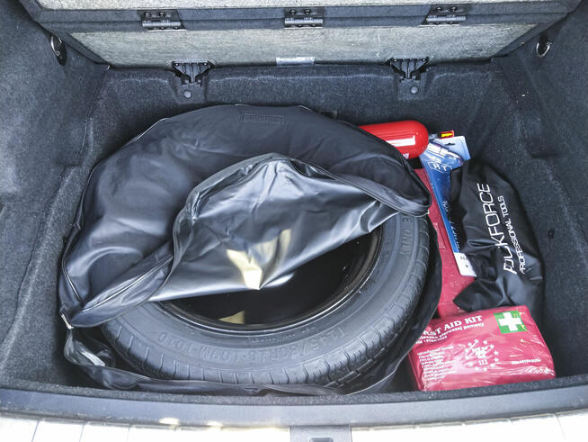 2018 BMW X1 sDrive 28i Biały Żar Mocy na Czterech Kołach