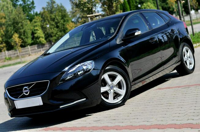 Volvo V40 1.6 Hdi115KM_D2_Led_Navigacja_Parktronik