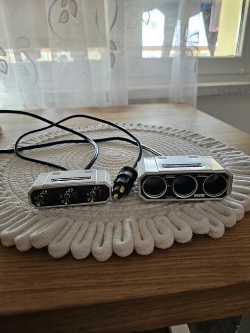 Jedyny taki rozgałęziacz zapalniczki 12V 24V z przełącznikam