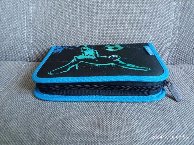 Piórnik Szkolny Sztywny Piłka Nożna HERLITZ