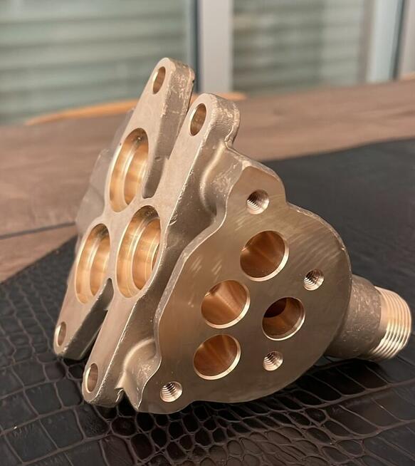 SOBOWIDZ Odlewnia Staliwa , Żeliwa i Metali Kolor.