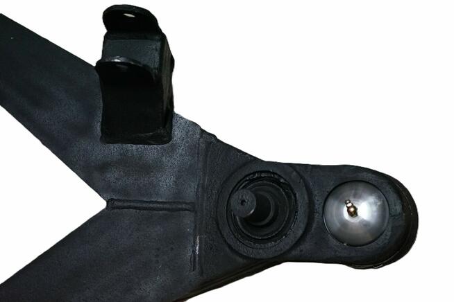 Wahacz dolny lewy, prawy przedniego zawieszenia SOR